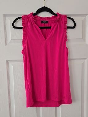 NWT Tahari Sleeveless V-Neck Ruffle-Trim Tank Top Fuchsia